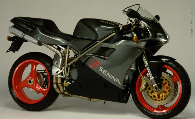 Ducati 916 - A moto preferida de Ayrton Senna