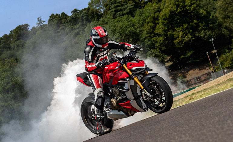 Streetfighter V4 e Panigale V2 são destaque na Ducati World Première