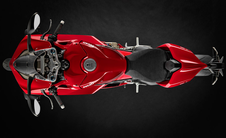 Panigale V4 S: A primeira moto de rua, esportiva, com tecnologia derivada da MotoGP. Panigale V4 S