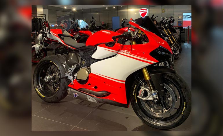 Customizações de tanque de combustível - Customização de motos: descubra o que é permitido em sua Ducati Customizações de tanque de combustível - Customização de motos: descubra o que é permitido em sua Ducati