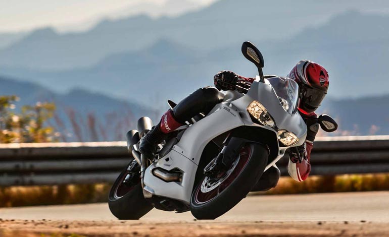 959 Panigale: Ducati pelo Brasil