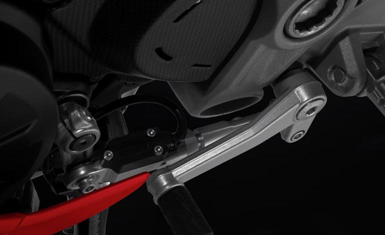 Como funciona o Quickshifter de uma Ducati?
